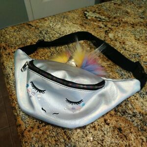 Under One Sky Unicorn Weekender Zipper Hip Bag Fanny Pack CUTE!